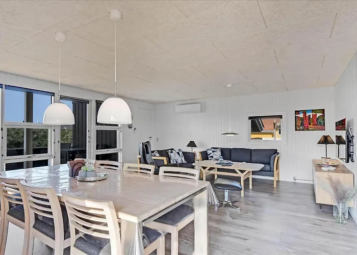 172-harboore-vejlby-klit-155-a بيت للعطل
